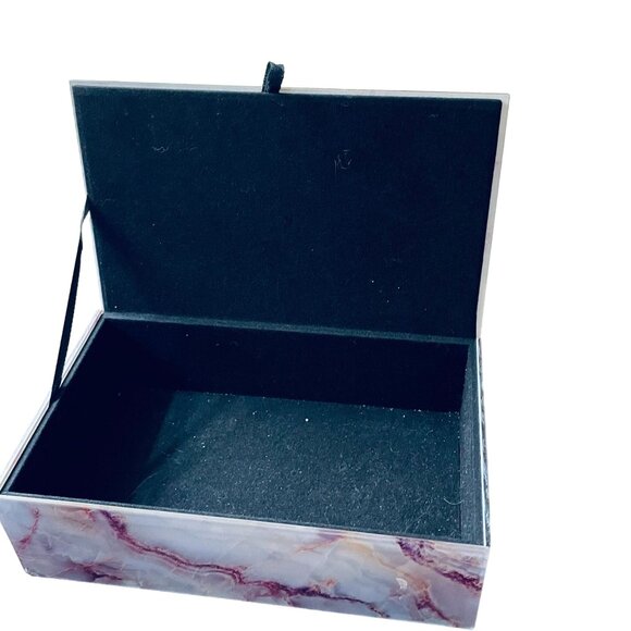 Jewelry Storage Marble Print Box Velvet Interior Ribbon Closure 8 1/3" x 5" - Picture 2 of 5